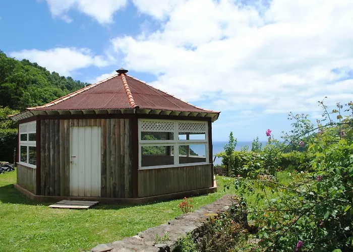 Aldeia Do Sanguinho Faial da Terra